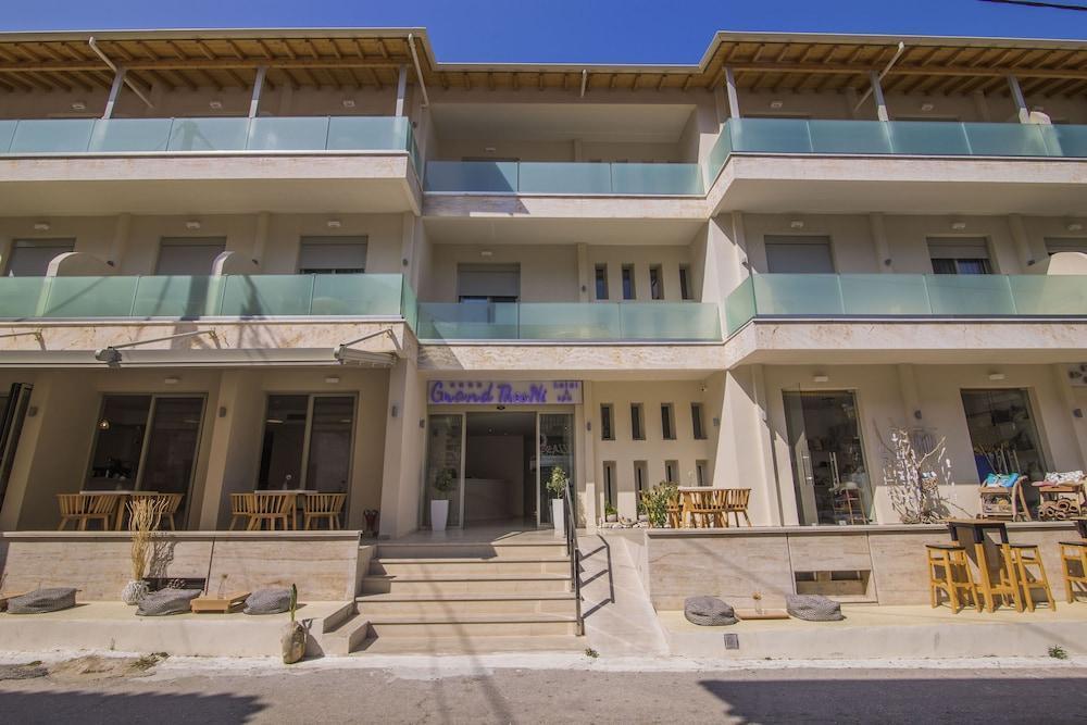 Grand Theoni Boutique Hotel & Spa Vasiliki Exterior foto